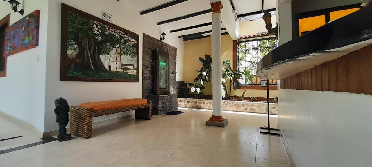 Hotel Boutique Ceiba Real Gigante Exterior photo